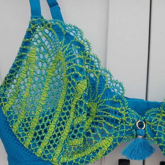 Savage X Fenty Stranded in Lace Plunge Bra. Size 34B NWT - Picture 4 of 10